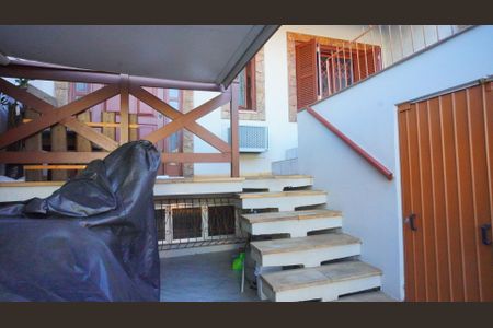 Casa à venda com 207m², 4 quartos e 1 vagaEntrada