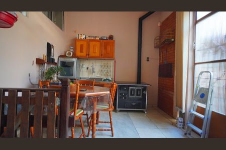 Casa à venda com 207m², 4 quartos e 1 vagaPiso inferior área gourmet 