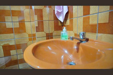 Casa à venda com 207m², 4 quartos e 1 vagaBanheiro 2