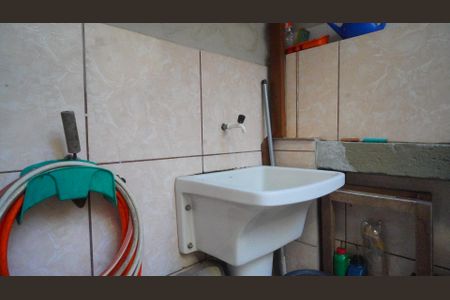 Casa à venda com 207m², 4 quartos e 1 vagaLavanderia