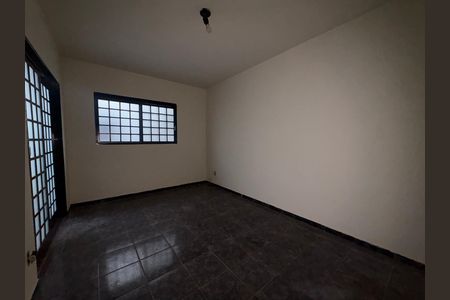 Sala de apartamento para alugar com 2 quartos, 70m² em Vila Tiberio, Ribeirão Preto