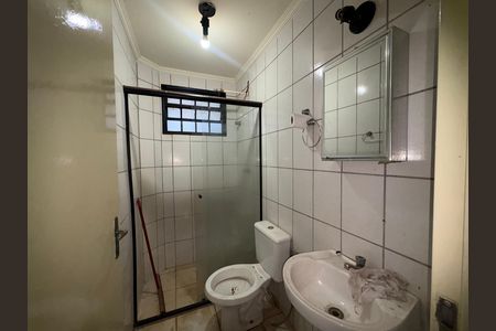 Banheiro da Suíte de apartamento para alugar com 2 quartos, 70m² em Vila Tiberio, Ribeirão Preto
