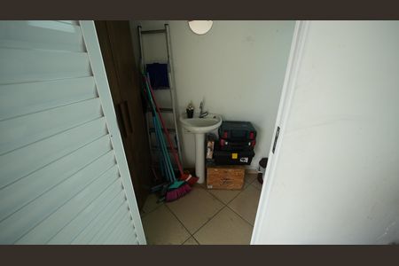 Apartamento para alugar com 86m², 2 quartos e 1 vagaLavabo