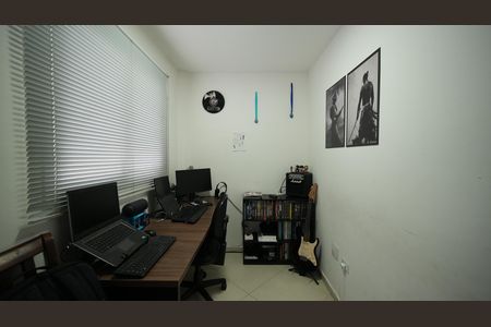 Apartamento para alugar com 86m², 2 quartos e 1 vagaEscritório
