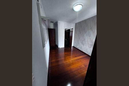 Apartamento para alugar com 3 quartos, 137m² em Lourdes, Belo Horizonte