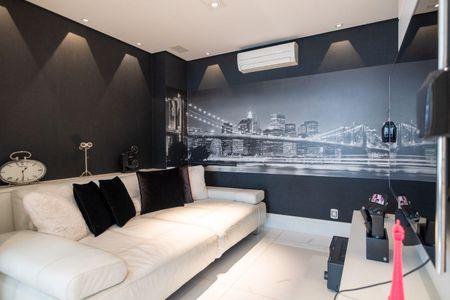 Apartamento à venda com 233m², 3 quartos e 4 vagas