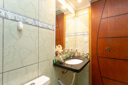 Apartamento para alugar com 51m², 2 quartos e 1 vaga Apartamento para alugar com 51m², 2 quartos e 1 vagaBanheiro