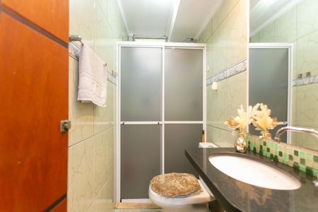 Apartamento para alugar com 51m², 2 quartos e 1 vaga Apartamento para alugar com 51m², 2 quartos e 1 vagaBanheiro