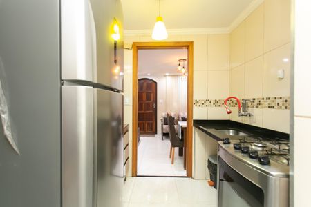 Cozinha de apartamento para alugar com 2 quartos, 51m² em Conjunto Habitacional Barro Branco Ii, São Paulo