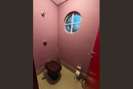 Banheiro de casa à venda com 4 quartos, 258m² em Lapa, São Paulo