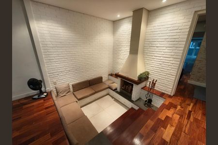 Sala de casa à venda com 4 quartos, 258m² em Lapa, São Paulo