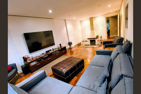Sala de casa à venda com 4 quartos, 258m² em Lapa, São Paulo