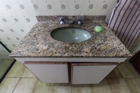 Casa à venda com 365m², 4 quartos e 3 vagas Casa à venda com 365m², 4 quartos e 3 vagasBanheiro Quarto 1 - Suíte