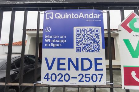 Casa à venda com 365m², 4 quartos e 3 vagas Casa à venda com 365m², 4 quartos e 3 vagasPlaca TZWM-385