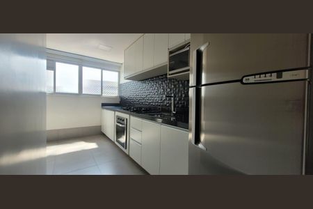 Apartamento à venda com 80m², 2 quartos e 1 vaga