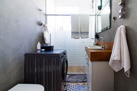 Banheiro de apartamento à venda com 1 quarto, 57m² em Perdizes, São Paulo