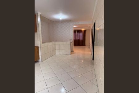 Cozinha de casa para alugar com 2 quartos, 100m² em Km 18, Osasco
