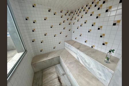 Apartamento para alugar com 73m², 1 quarto e 1 vaga