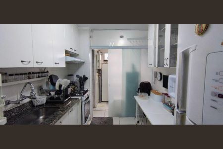 Cozinha de apartamento para alugar com 3 quartos, 86m² em Jaguaré, São Paulo