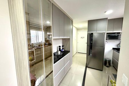 Apartamento à venda com 107m², 2 quartos e 1 vaga Apartamento à venda com 107m², 2 quartos e 1 vagaCozinha