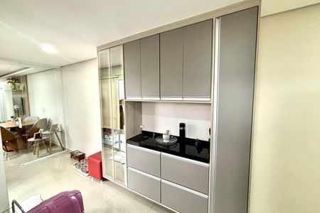 Apartamento à venda com 107m², 2 quartos e 1 vaga Apartamento à venda com 107m², 2 quartos e 1 vagaCozinha