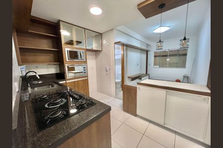Casa à venda com 55m², 2 quartos e 1 vaga