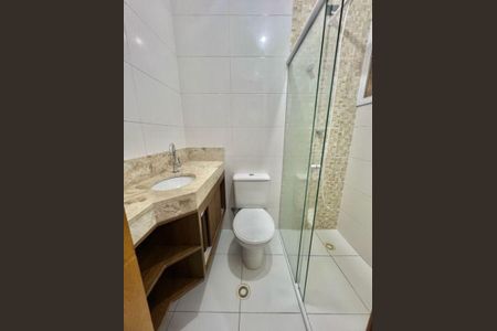 Casa à venda com 55m², 2 quartos e 1 vaga