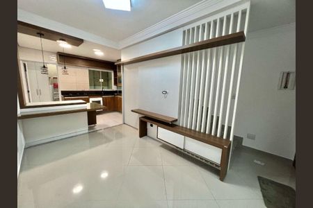 Casa à venda com 55m², 2 quartos e 1 vaga