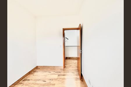 Casa para alugar com 102m², 3 quartos e 2 vagasQuarto 2