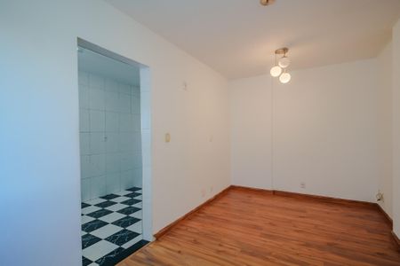 Sala de apartamento para alugar com 3 quartos, 66m² em Jaguaré, São Paulo