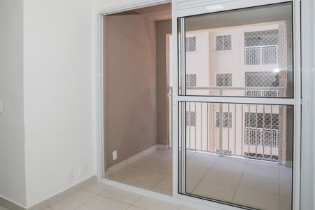 Apartamento para alugar com 2 quartos, 34m² em Parque Industrial Tomas Edson, São Paulo