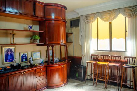 Casa à venda com 450m², 4 quartos e 3 vagas Casa à venda com 450m², 4 quartos e 3 vagasQuarto 1