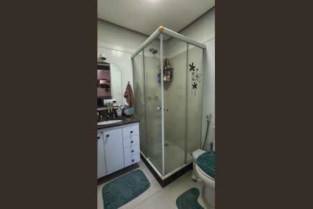 Casa de condomínio à venda com 140m², 3 quartos e 2 vagas Casa de condomínio à venda com 140m², 3 quartos e 2 vagasBanheiro social