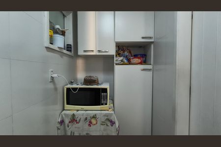 Casa de condomínio à venda com 140m², 3 quartos e 2 vagas Casa de condomínio à venda com 140m², 3 quartos e 2 vagasCozinha e Área de serviço
