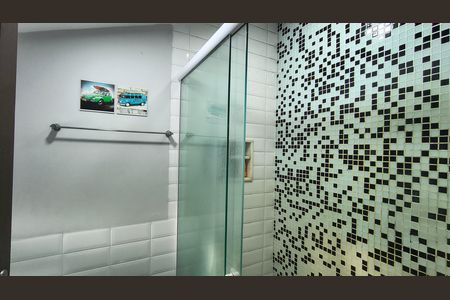 Casa de condomínio à venda com 140m², 3 quartos e 2 vagas Casa de condomínio à venda com 140m², 3 quartos e 2 vagasBanheiro da Suíte 1