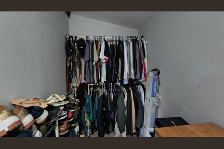 Closet da Suíte 1 de casa de condomínio à venda com 3 quartos, 140m² em Vargem Grande, Rio de Janeiro
