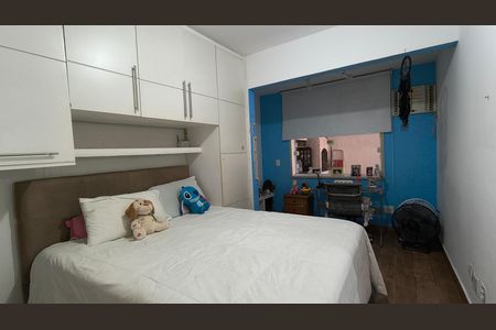 Casa de condomínio à venda com 140m², 3 quartos e 2 vagas Casa de condomínio à venda com 140m², 3 quartos e 2 vagasSuíte 2
