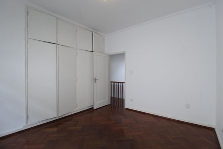 Casa para alugar com 320m², 5 quartos e 5 vagasQuarto 1