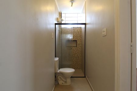 Casa para alugar com 320m², 5 quartos e 5 vagasBanheiro da Suíte