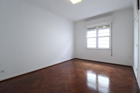 Casa para alugar com 320m², 5 quartos e 5 vagasQuarto 3 - Suíte