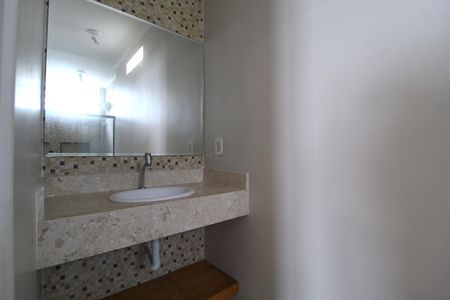 Casa para alugar com 320m², 5 quartos e 5 vagasBanheiro da Suíte