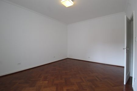 Casa para alugar com 320m², 5 quartos e 5 vagasQuarto 2