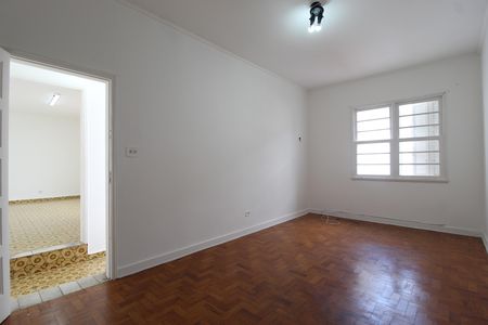 Casa para alugar com 320m², 5 quartos e 5 vagasQuarto Edícula 2
