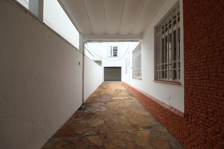 Garagem de casa para alugar com 5 quartos, 320m² em Indianópolis, São Paulo