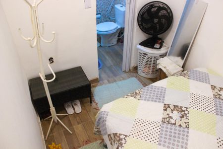 Casa para alugar com 90m², 2 quartos e 1 vaga Casa para alugar com 90m², 2 quartos e 1 vagaSuíte