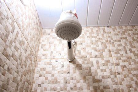 Casa para alugar com 90m², 2 quartos e 1 vaga Casa para alugar com 90m², 2 quartos e 1 vagaSuíte Banheiro
