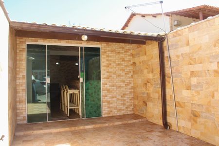 Varanda de casa para alugar com 2 quartos, 90m² em Foguete, Cabo Frio