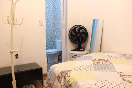 Casa para alugar com 90m², 2 quartos e 1 vaga Casa para alugar com 90m², 2 quartos e 1 vagaSuíte