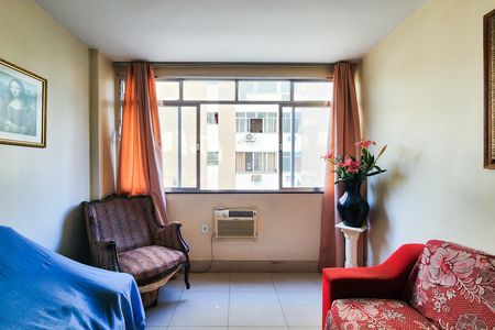 Apartamento para alugar com 80m², 2 quartos e 1 vaga Apartamento para alugar com 80m², 2 quartos e 1 vagaSala