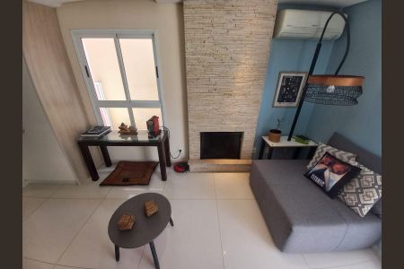 Sala de casa de condomínio à venda com 4 quartos, 384m² em Parque dos Principes, São Paulo